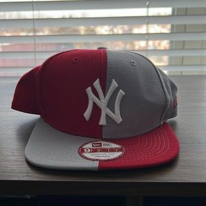 New Era men’s SnapBack NY hat